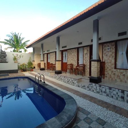 Gedhong Hostel Batununggul Kültér fotó