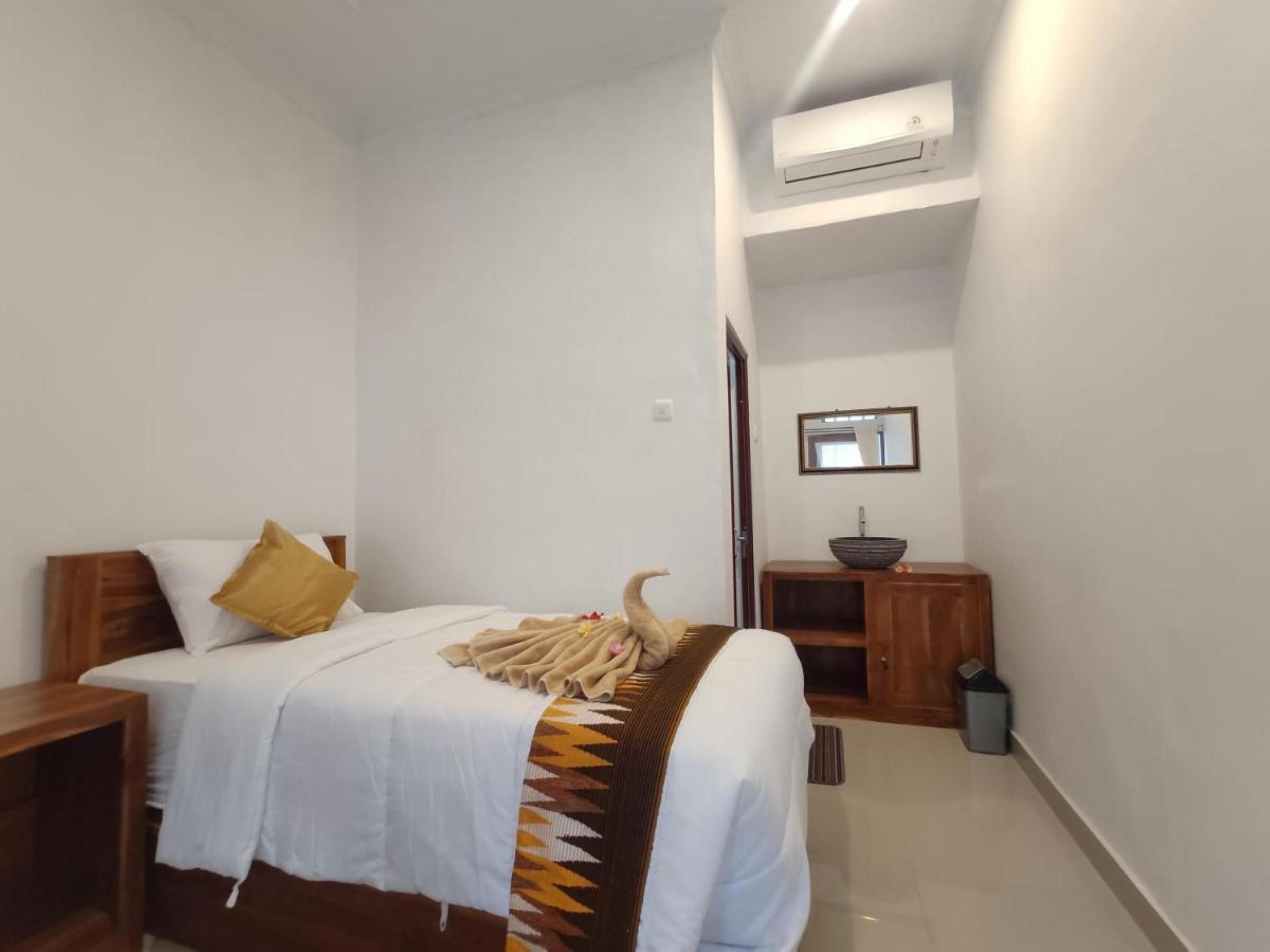 Gedhong Hostel Batununggul Kültér fotó