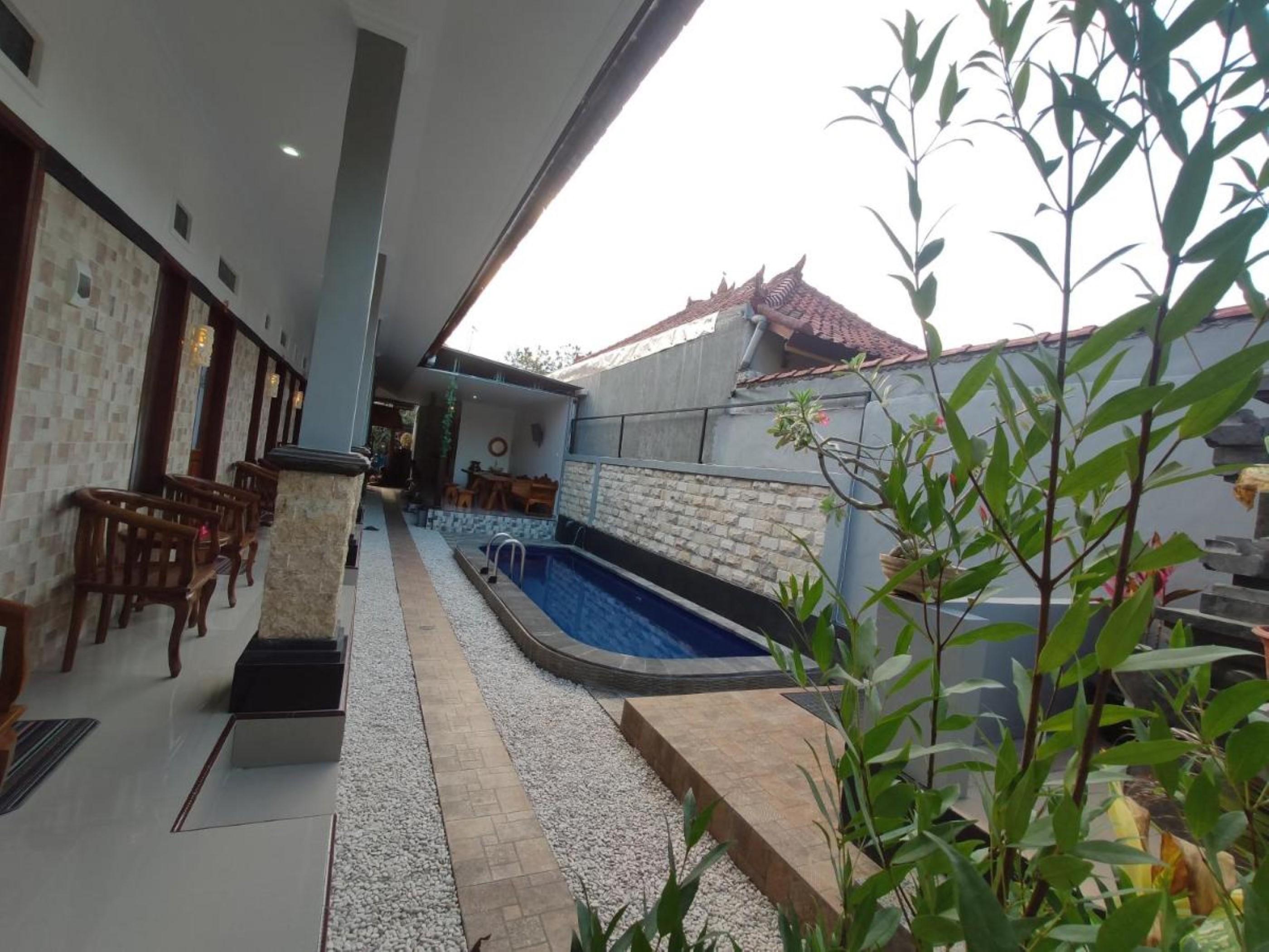 Gedhong Hostel Batununggul Kültér fotó