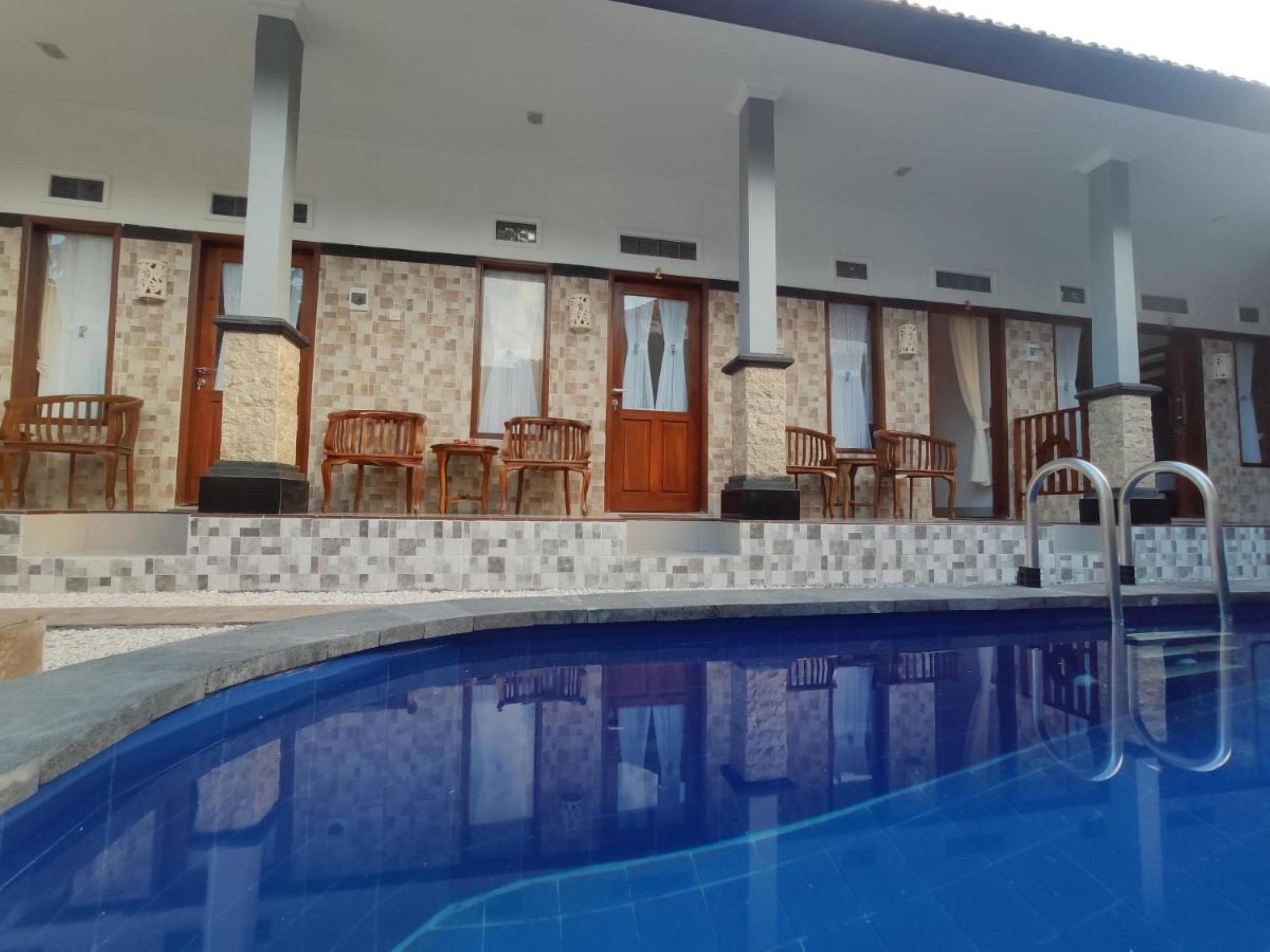 Gedhong Hostel Batununggul Kültér fotó