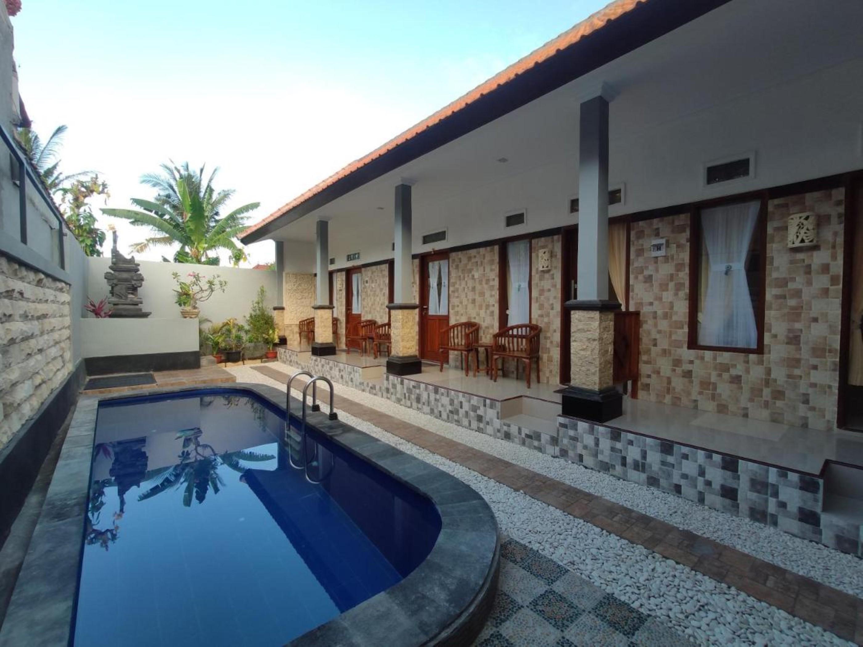 Gedhong Hostel Batununggul Kültér fotó