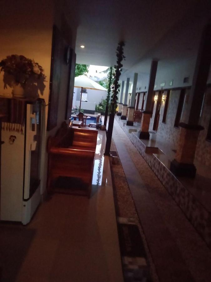 Gedhong Hostel Batununggul Kültér fotó